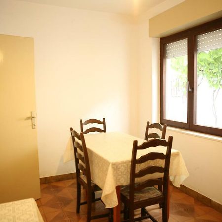 Rooms And Apartments Kurtovic ドニー・セゲット エクステリア 写真