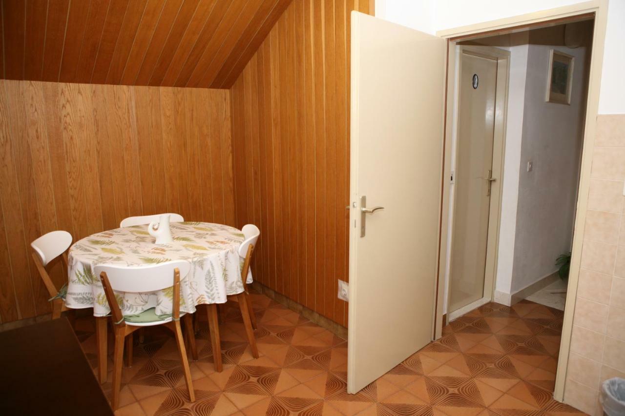 Rooms And Apartments Kurtovic ドニー・セゲット エクステリア 写真
